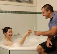 Adelaide Shores Resort - QLD Tourism