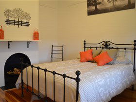 Agnes Cottage Bed And Breakfast - QLD Tourism 1