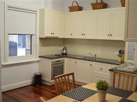 Agnes Cottage Bed And Breakfast - QLD Tourism 3