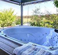 Away to Relax Massage Getaways at Welcome Springs BB Retreat - Queensland Tourism