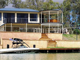 Stuart SA QLD Tourism