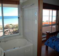 Ceduna Shelly Beach Caravan Park and Beachfront Villas - QLD Tourism