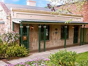 Chichester Gardens Cottage - QLD Tourism 0