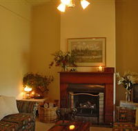 Citrus Cottage - QLD Tourism