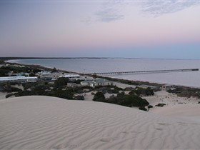 Fowlers Bay SA Queensland Tourism
