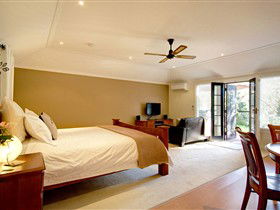 One Tree Bed And Breakfast - QLD Tourism 2