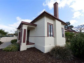 Playford Lodge - QLD Tourism 2