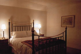 Settlers Cottage - QLD Tourism 2