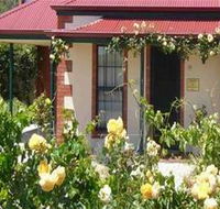 Wine And Roses Bed And Breakfast - QLD Tourism
