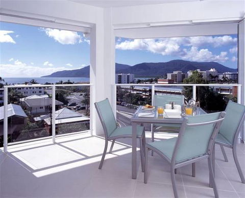 201 Lake Street - QLD Tourism 2