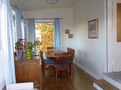 A Colourcity Apartments - QLD Tourism 13