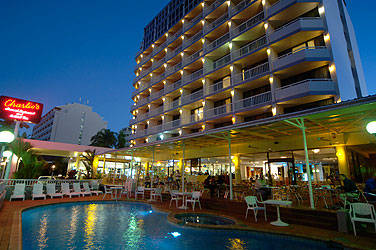 Acacia Court Hotel - Queensland Tourism 0