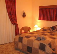 Acacia Grove Holiday House - QLD Tourism