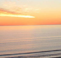 Adelaide Luxury Beach House - QLD Tourism