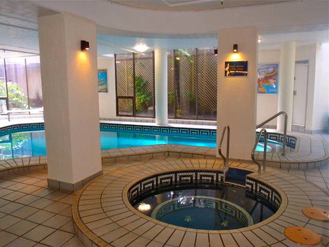 Aegean Apartments - QLD Tourism 4