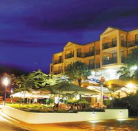 Airlie Beach Hotel - QLD Tourism
