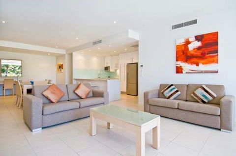 Akama Resort - QLD Tourism 1
