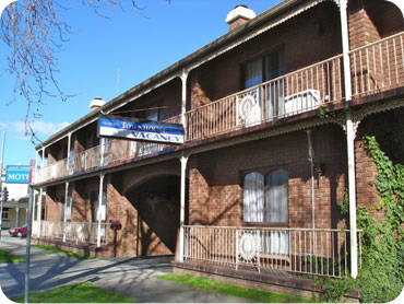 Albury Townhouse - QLD Tourism 3