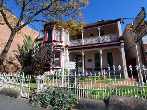 Alishan International Guesthouse - Queensland Tourism 2
