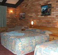All Travellers Motor Inn - QLD Tourism
