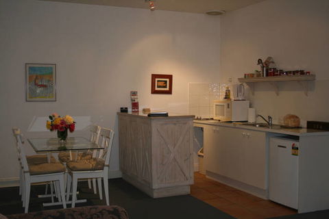Amy's House - QLD Tourism 3