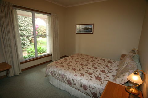Anabel's Of Scottsdale - QLD Tourism 7