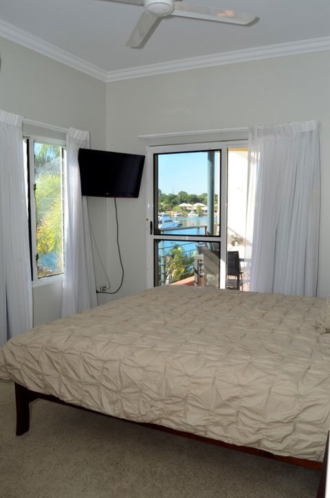 Apartment No 8 - QLD Tourism 3