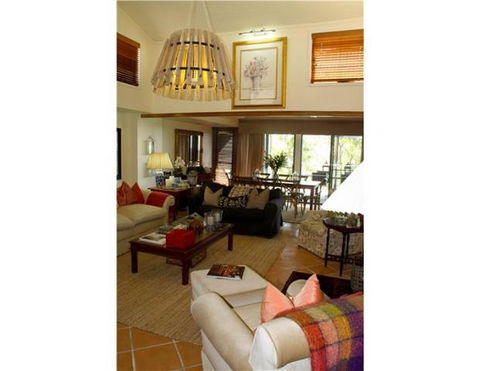 Arabella On Buderim Guesthouse - QLD Tourism 1