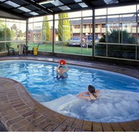 Arkana Motor Inn  Terrace Apartments - QLD Tourism