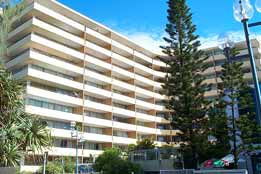 At The Sands Holiday Apartments - QLD Tourism 1