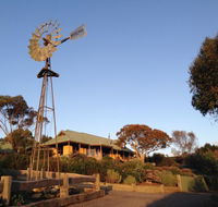 Daysy Hill Country Cottages - QLD Tourism