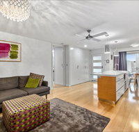 Mount Gambier Accommodation - Queensland Tourism