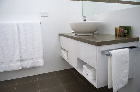 Narooma Waters Retreat - Queensland Tourism 4