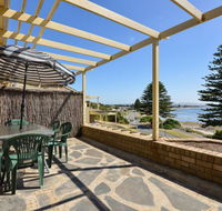 Breeze at the Bay - Queensland Tourism