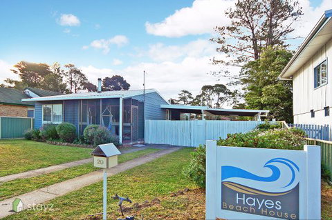 Hayes Beach House - QLD Tourism 5
