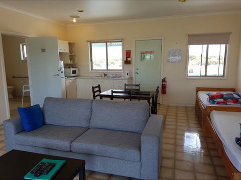 Marion Bay Holiday Villas - QLD Tourism 4