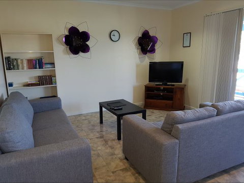 Marion Bay Holiday Villas - QLD Tourism 5