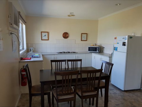 Marion Bay Holiday Villas - QLD Tourism 6