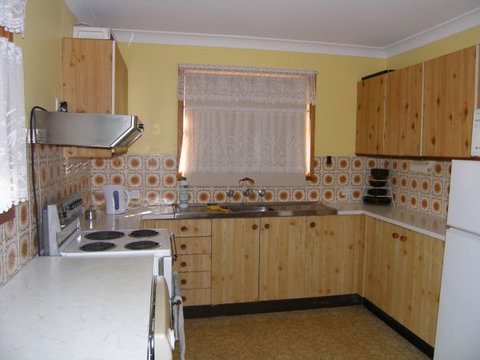 Comarong Cottage - QLD Tourism 3