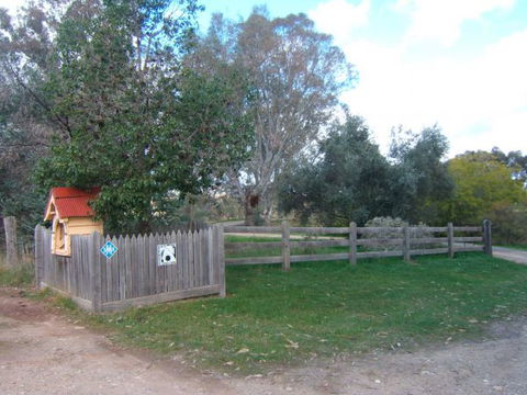 Baranduda Homestead B&B Cottages - QLD Tourism 8