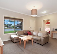Hamilton Accommodation - Queensland Tourism