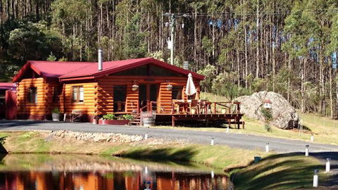 55 Acres Retreat - QLD Tourism 0