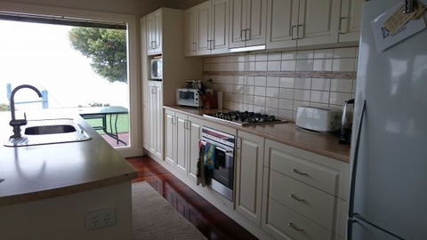 St Helens Beachfront - Queensland Tourism 2