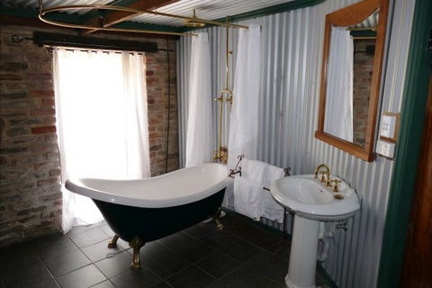 Willowbrook Heritage Bed & Breakfast - QLD Tourism 2