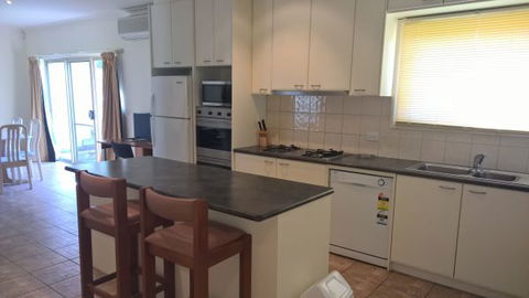 Apartments Of Waverley - QLD Tourism 5