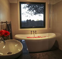 Ballachulish Farm Stay - QLD Tourism