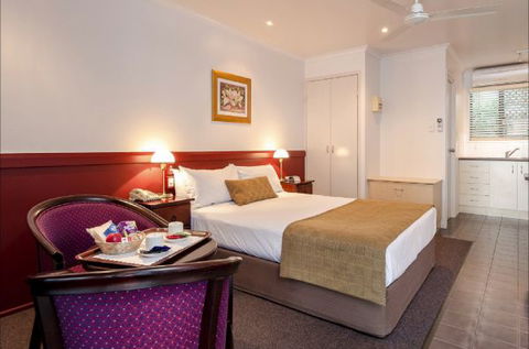 Central Studio Accommodation - QLD Tourism 0