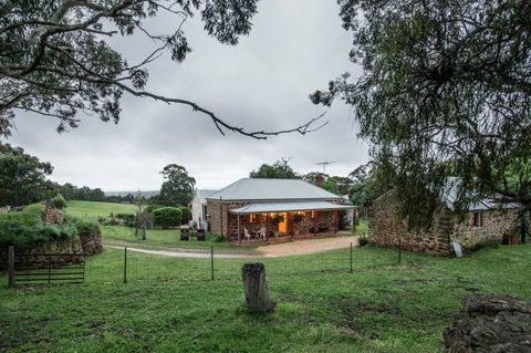 Enerby Farm Cottage - QLD Tourism 1