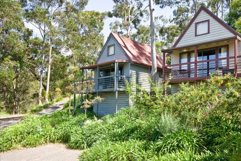 Great Ocean Road Cottages - QLD Tourism 0