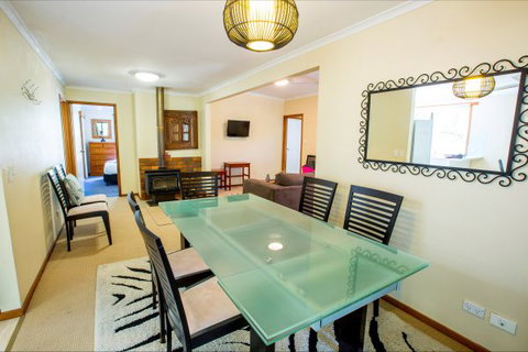 Granite Belt Brewery Retreat - QLD Tourism 3